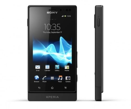 5_Xperiasola_black_group-580x485
