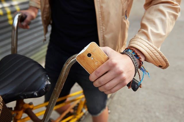 Carcasa Bamboo del Moto X