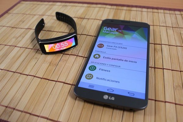 Samsung Gear Fit funcionando en el LG G Flex