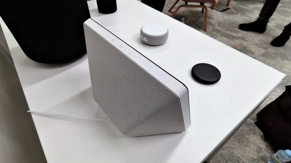 Amazon Echo Show Arriba