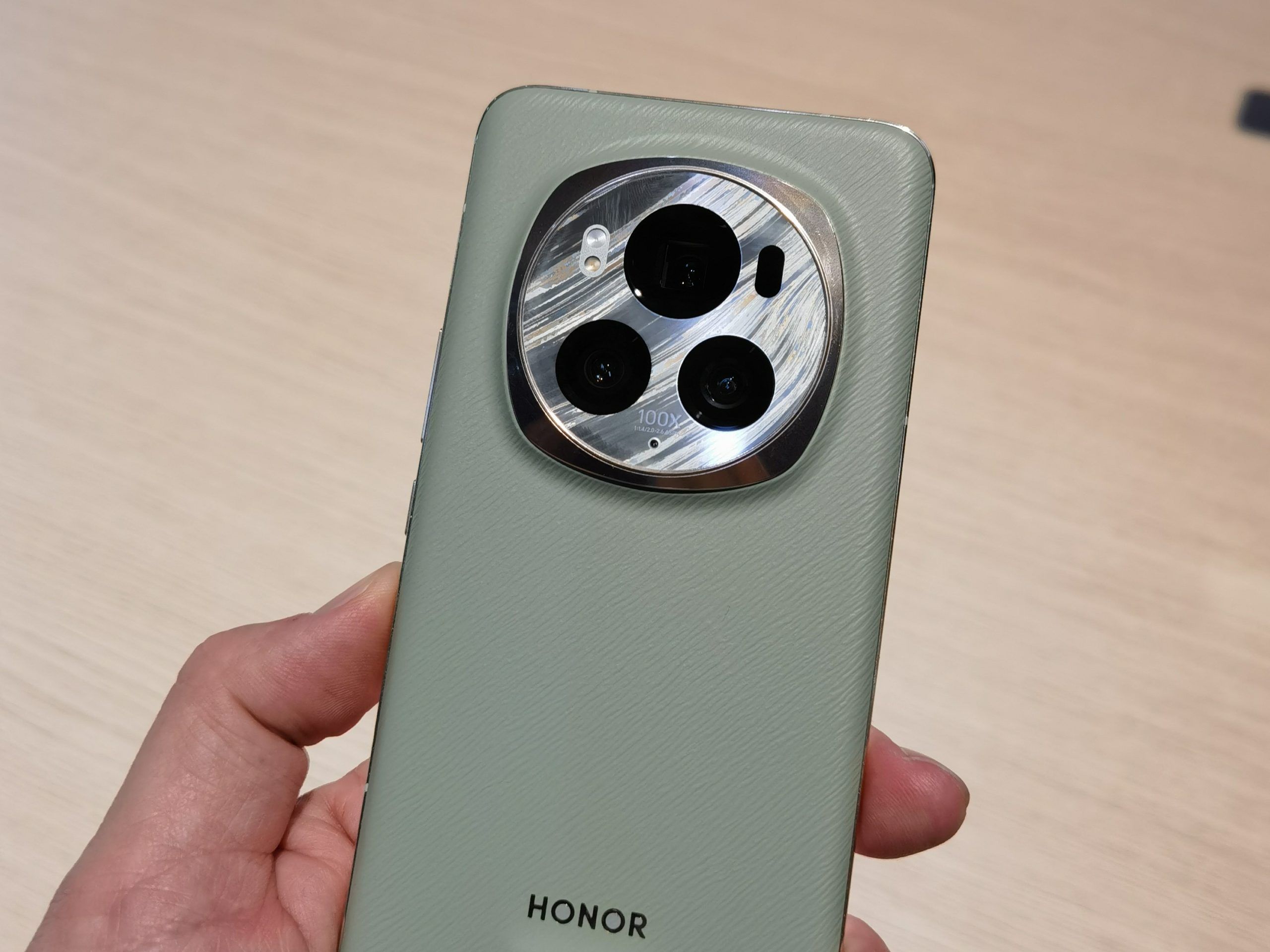 HONOR MAGIC 6 PRO