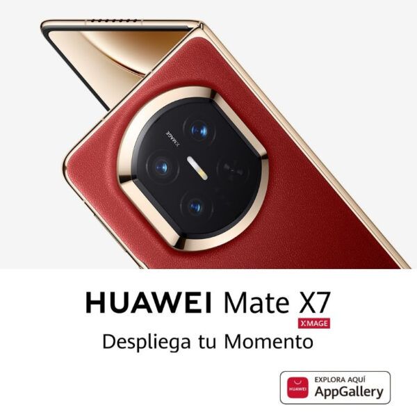 Primer plano del HUAWEI Mate X7 en color Brocade White destacando su diseño plegable y módulo de cámara